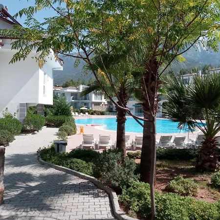 Apartment Orka Royal Hills E4 *